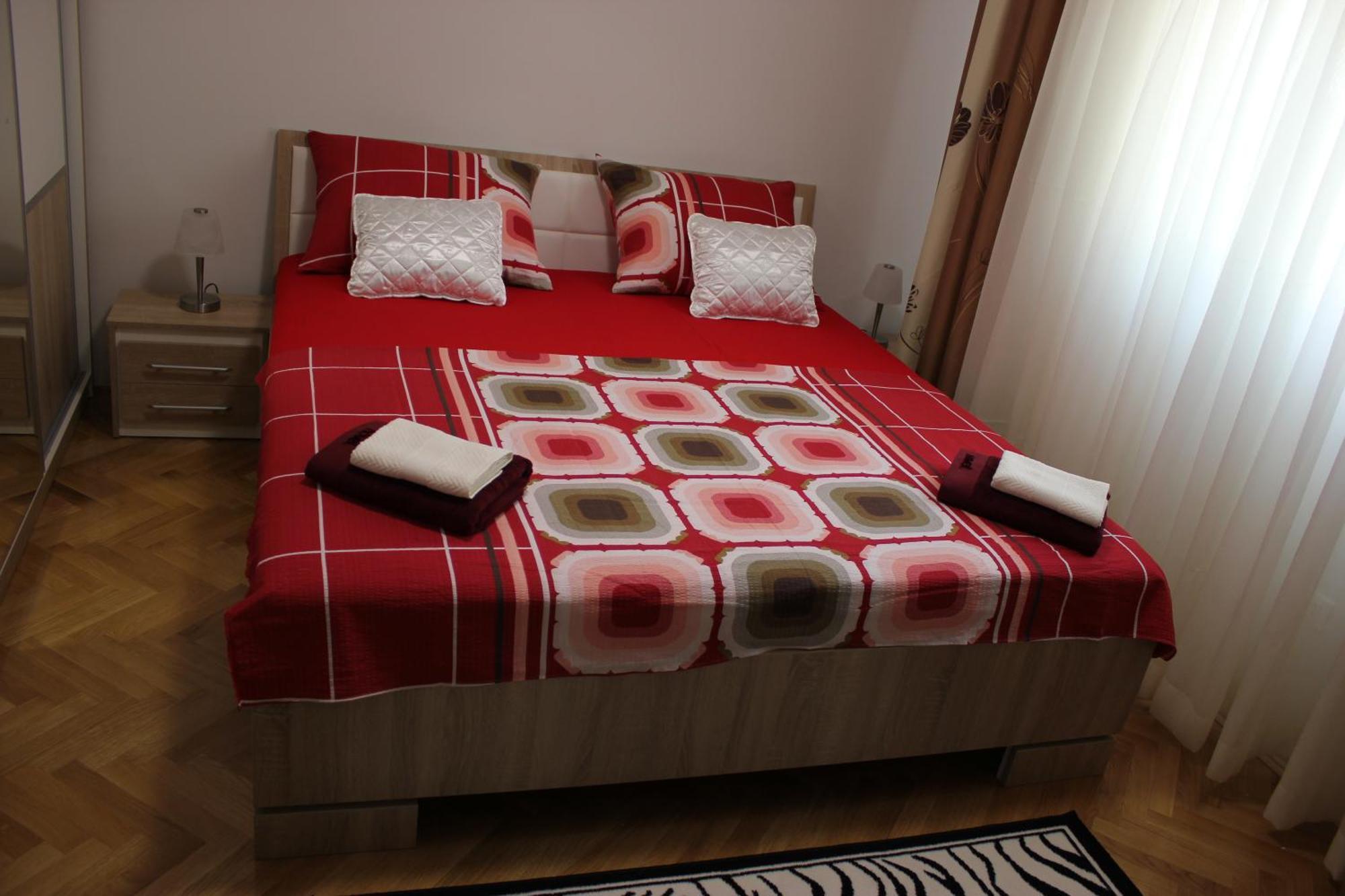Deluxe Apartment Manuela With Balcony Top Center Split Exterior foto
